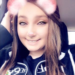 Meet your Posher, Deanna